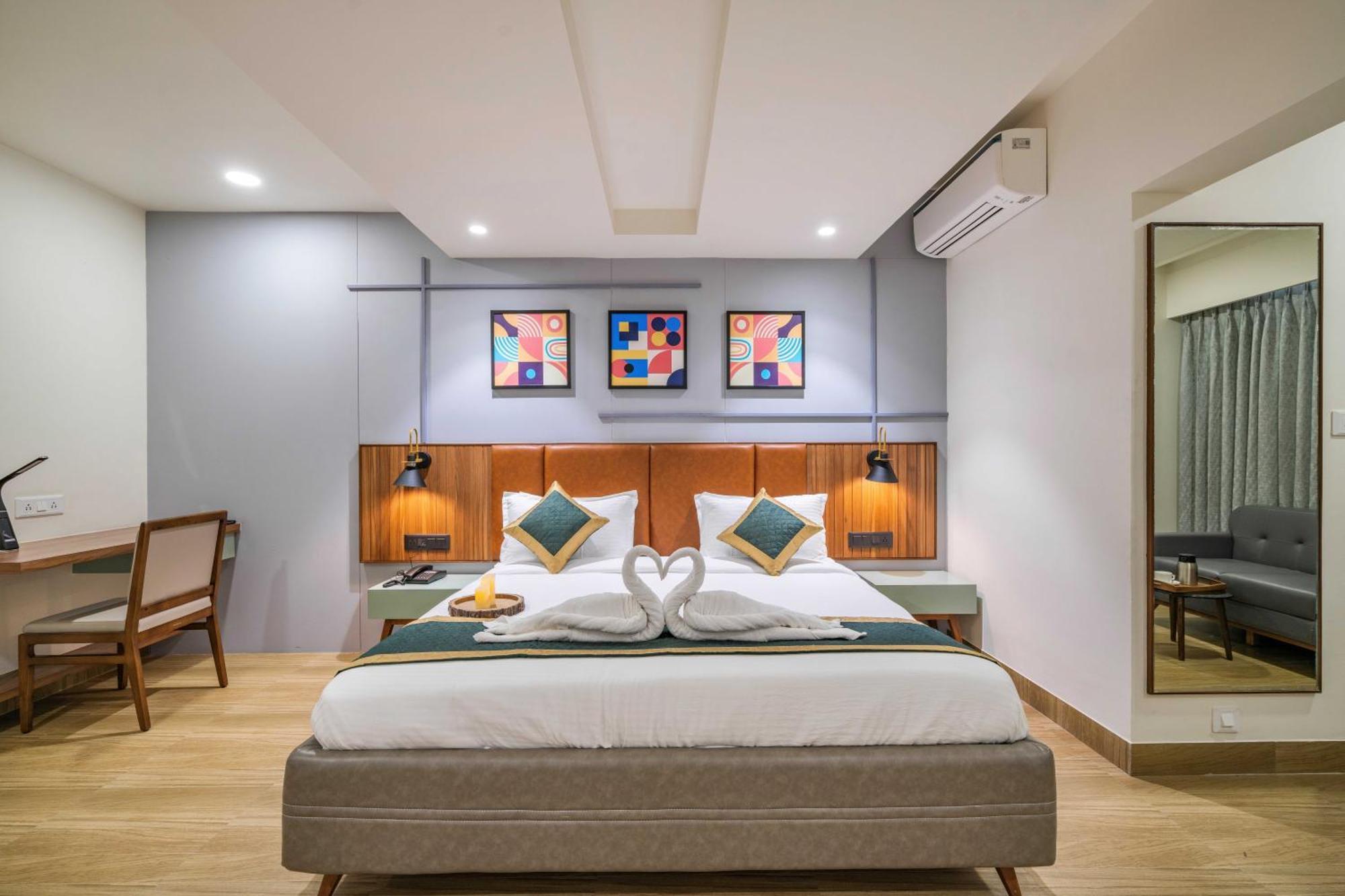 The Lemon Grass Hotel Гандинагар Экстерьер фото