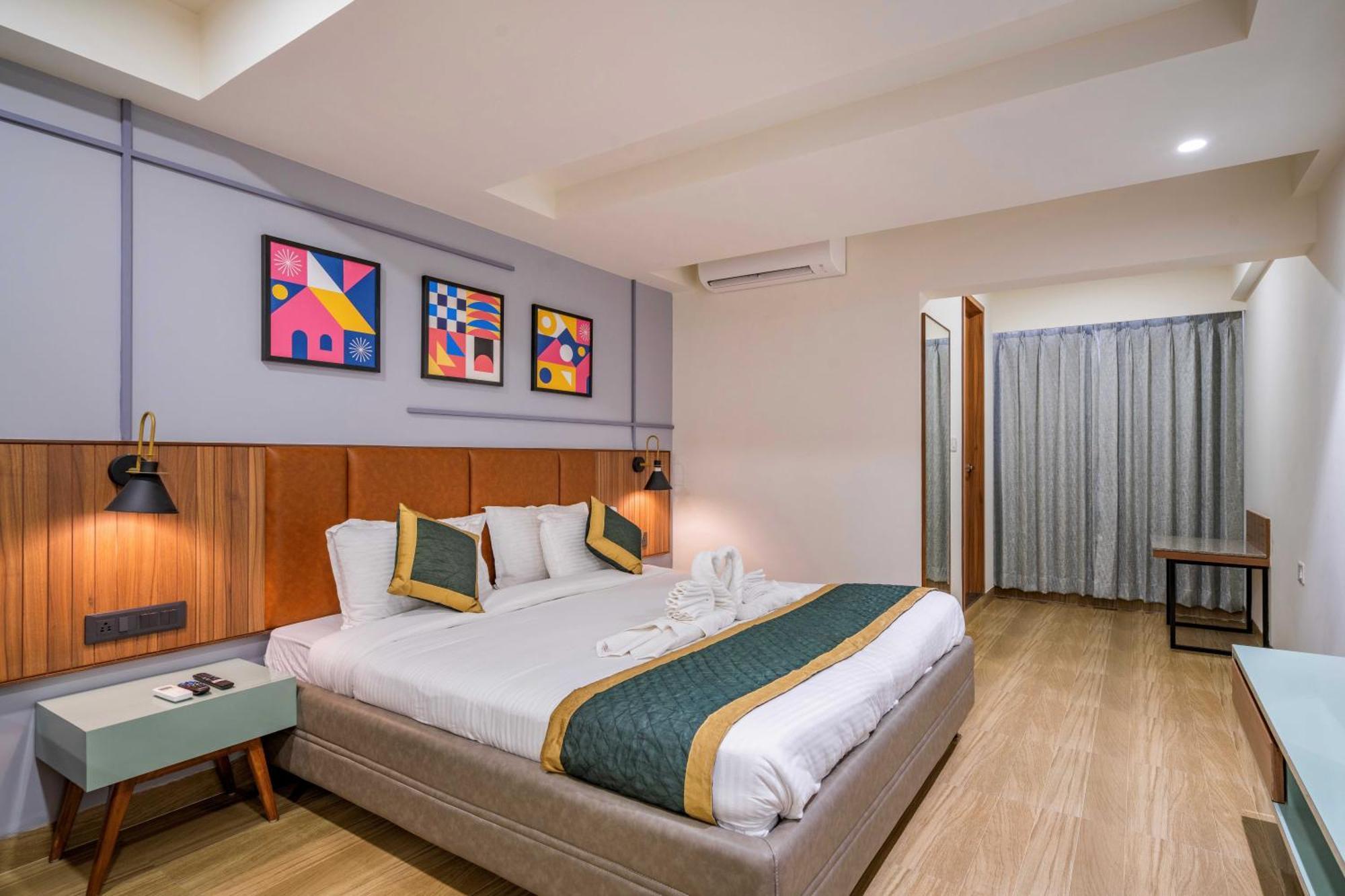 The Lemon Grass Hotel Гандинагар Экстерьер фото